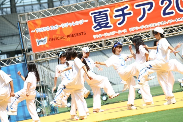 2014_natsucheer_01270