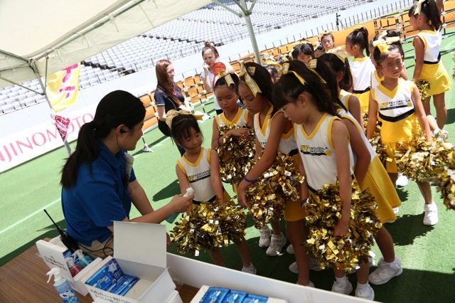 2014_natsucheer_06105