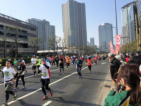 チアらんど_東京マラソン_豊洲_絆3